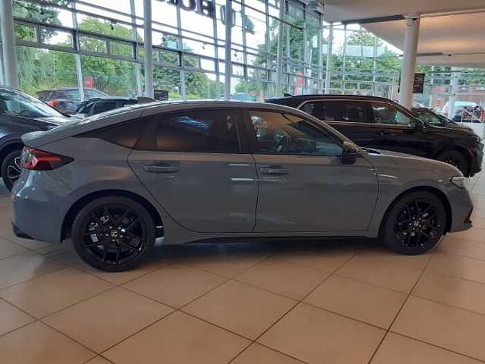 Honda Civic e:HEV 2.0 i-MMD Hybrid Sport | Black Emblem |