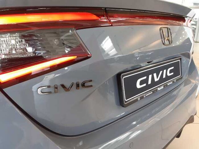 Honda Civic e:HEV 2.0 i-MMD Hybrid Sport | Black Emblem |