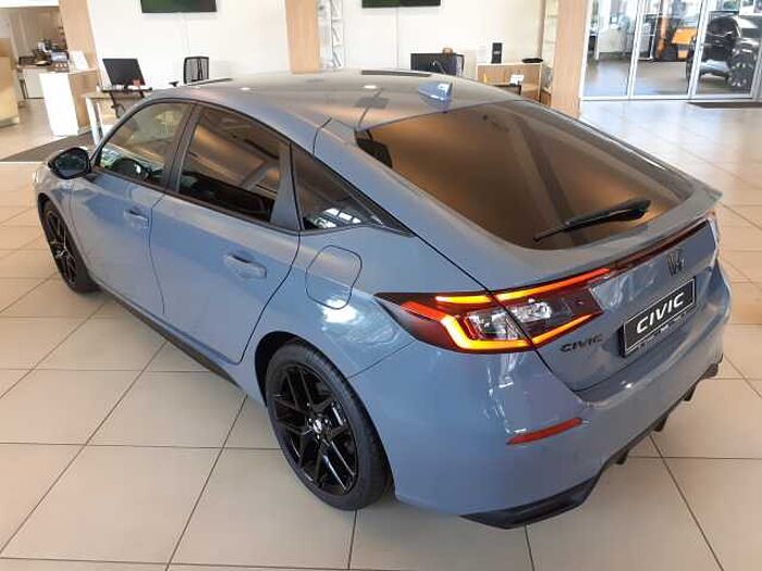 Honda Civic e:HEV 2.0 i-MMD Hybrid Sport | Black Emblem |