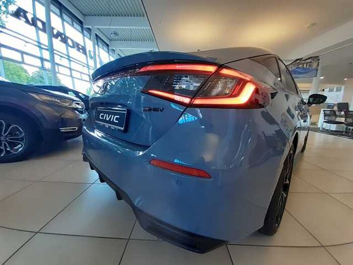 Honda Civic e:HEV 2.0 i-MMD Hybrid Sport | Black Emblem |