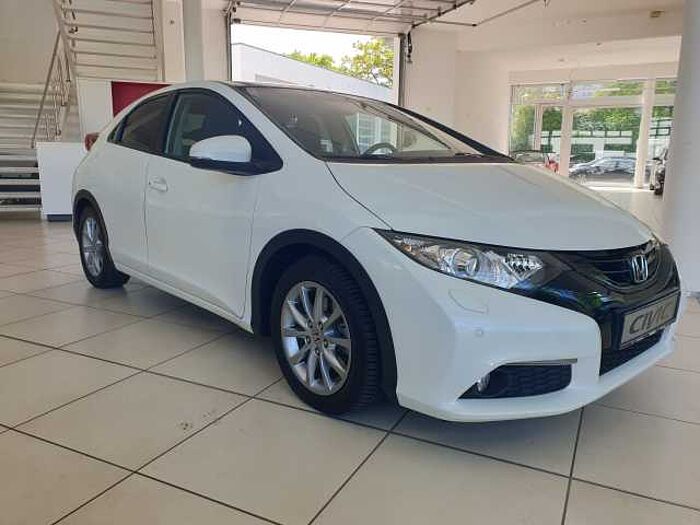 Honda Civic 1.6 i-DTEC Executive | PANO | Leder | PDC *GJReif.*