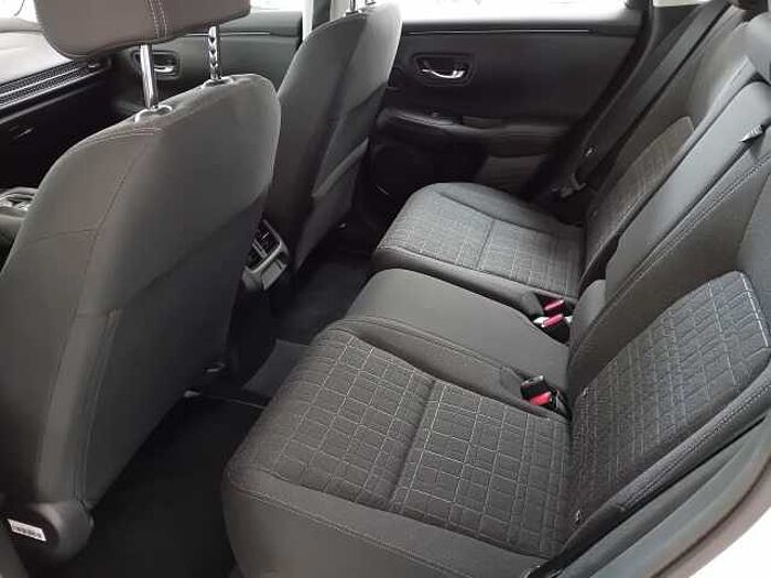 Honda ZR-V Hybrid e: HEV 2.0 i-MMD Elegance