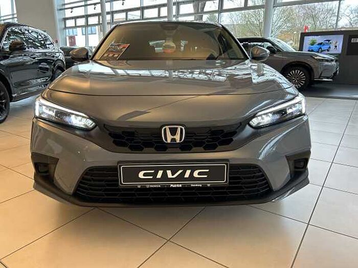 Honda Civic e: HEV 2.0 i-MMD Hybrid Elegance