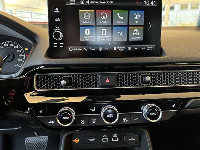 Honda Civic e: HEV 2.0 i-MMD Hybrid Elegance