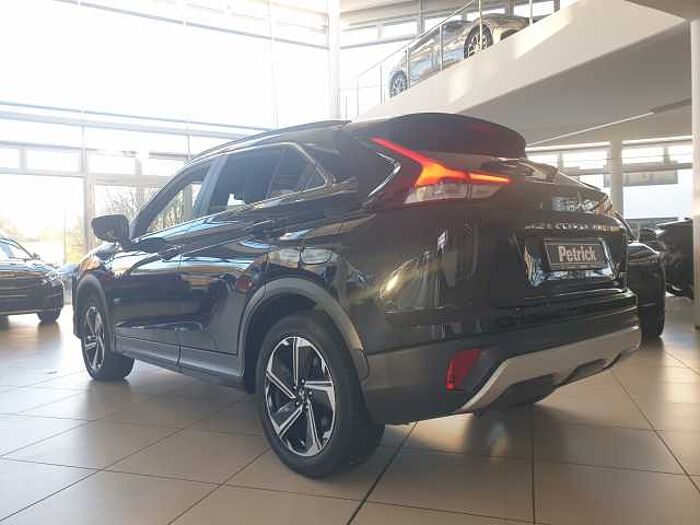 Mitsubishi Eclipse Cross Plug-In Hybrid 4WD Intro Edition