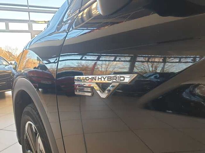 Mitsubishi Eclipse Cross Plug-In Hybrid 4WD Intro Edition