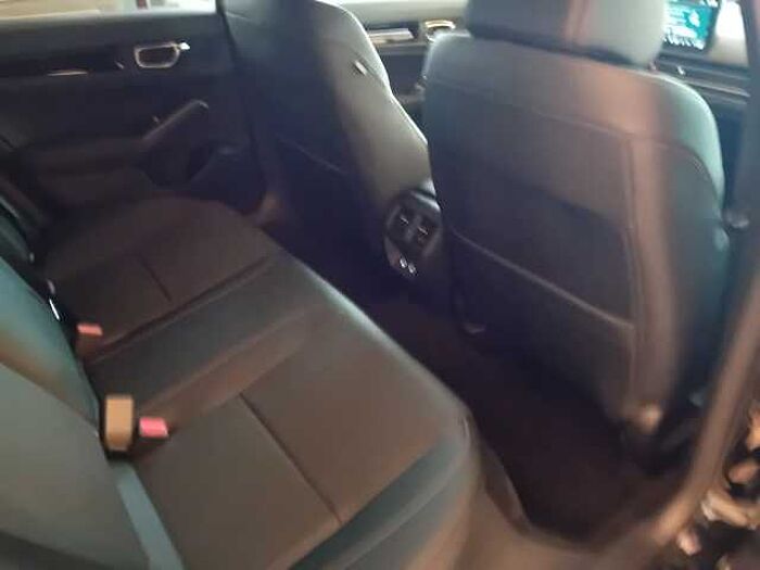 Honda Civic e: HEV Advance | Black Emblem | 8 Jahre Garantie