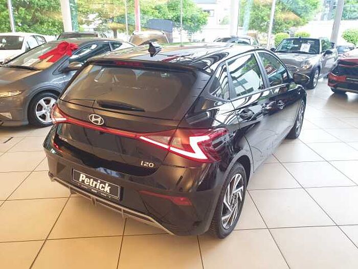 Hyundai i20 1.0T 48V AUTOMATIK Trend | NAV | SHZ | GJReif.