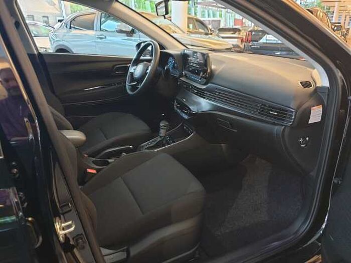 Hyundai i20 1.0T 48V AUTOMATIK Trend | NAV | SHZ | GJReif.