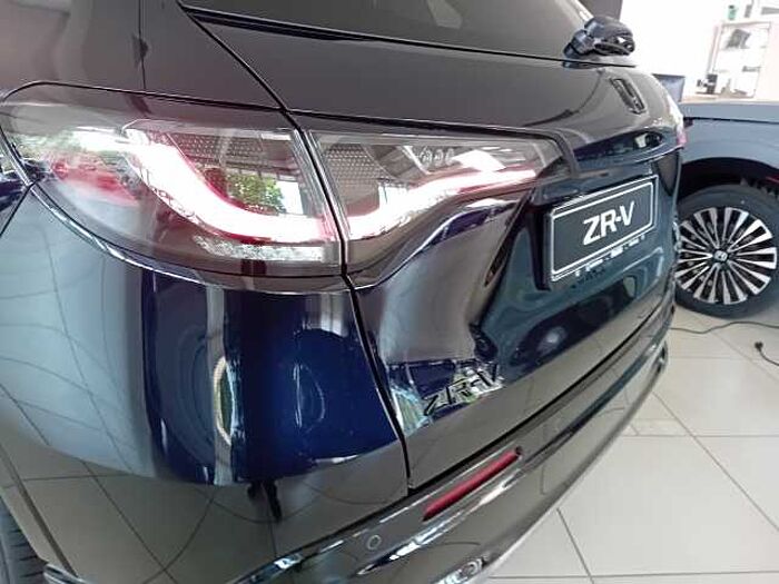 Honda ZR-V Hybrid e: HEV 2.0 Advance | Black Emblem | 8 J. Garantie |