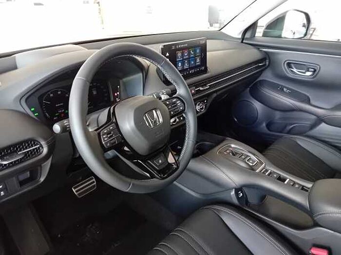 Honda ZR-V Hybrid e: HEV 2.0 Advance | Black Emblem | 8 J. Garantie |