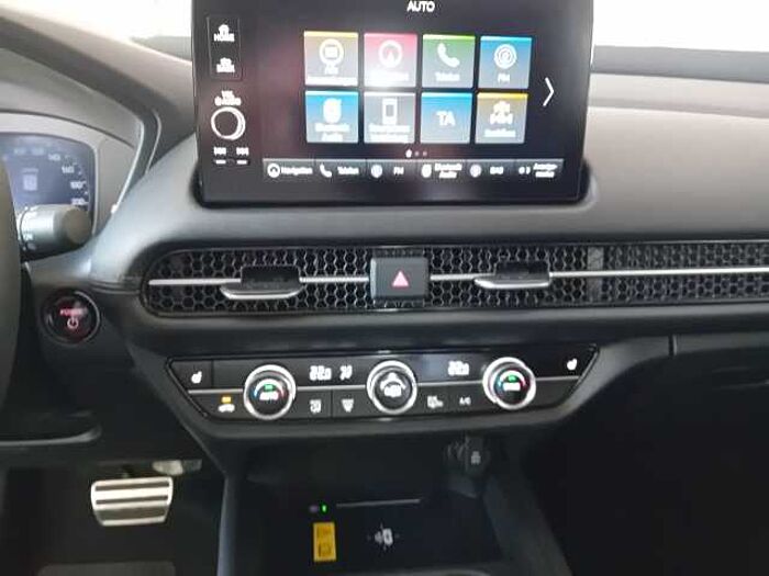 Honda ZR-V Hybrid e: HEV 2.0 Advance | Black Emblem | 8 J. Garantie |